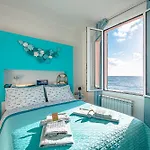 Panzió Seahorseroom - Frontemare Con Idromassaggio