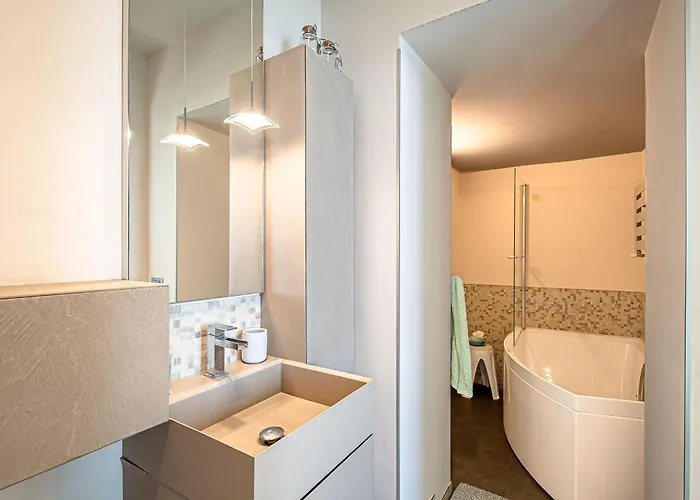 Seahorseroom - Frontemare Con Idromassaggio 3*