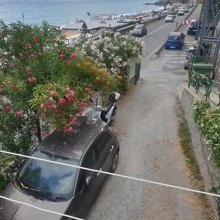 Bed & Breakfast Seahorseroom 3*