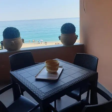 Seahorseroom 3* 菲纳莱利古雷