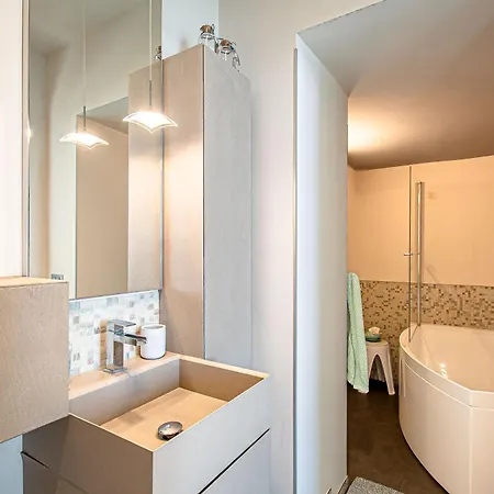 Seahorseroom - Frontemare Con Idromassaggio 3*